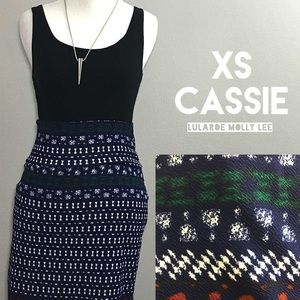 XS Lularoe Cassie